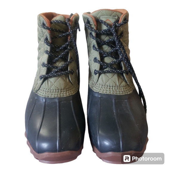 NWOT Womens Green Wolverine Torrent Quilted Duck Boot Size 8 - Picture 3 of 6